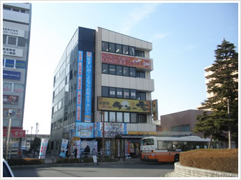 松井産業株式会社 吉川店